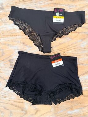 NOBO Black Lace Trim Ultra Cheeky and Boyshort Panty Set
